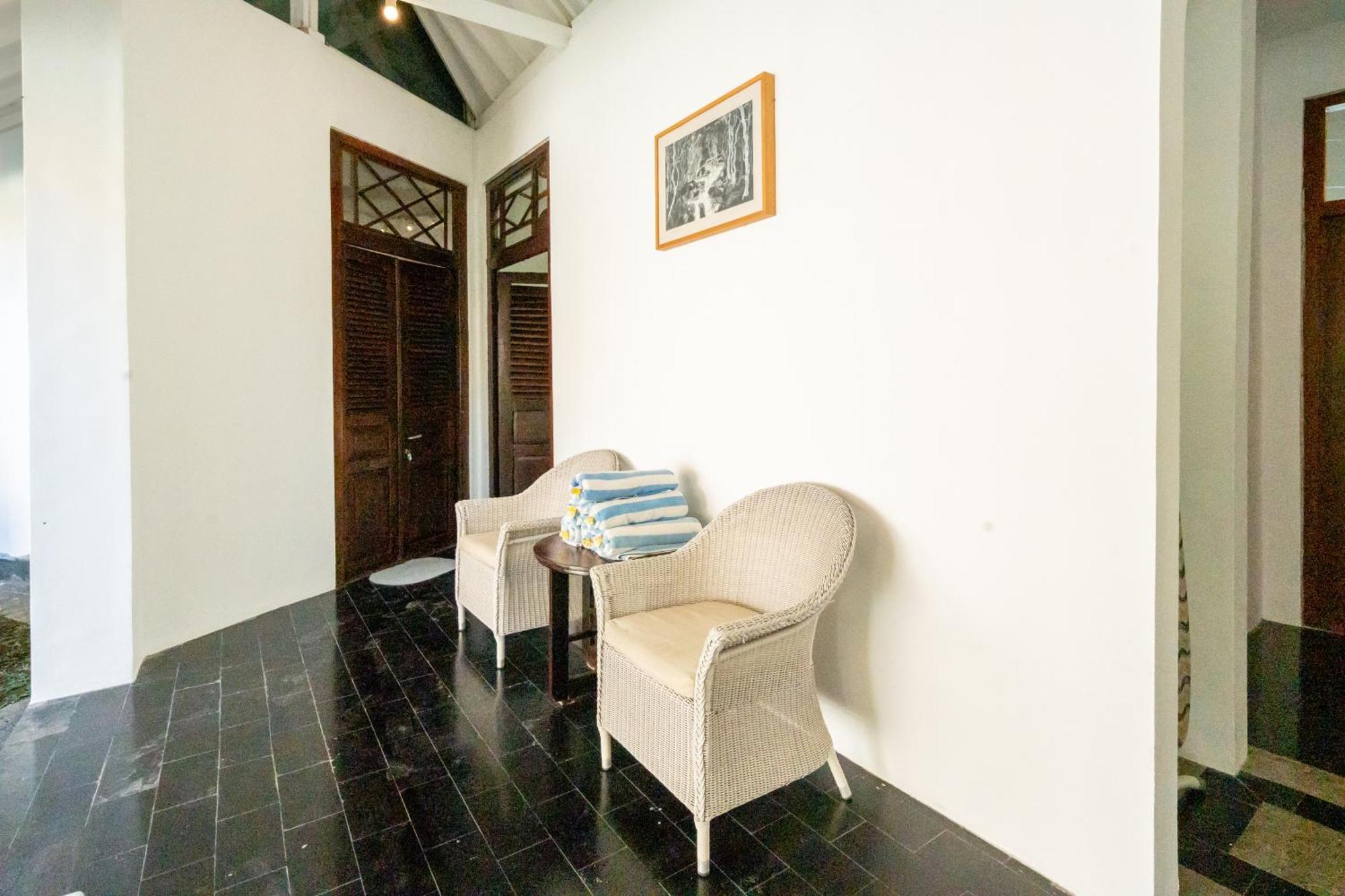 Villa Etnik Seminyak Exterior foto